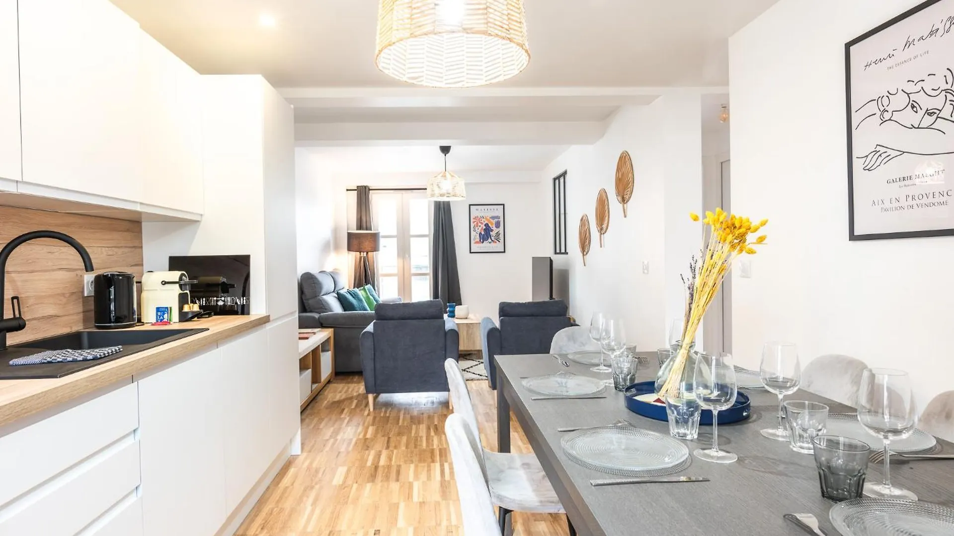 Apartment Design - 6 Guests - Buttes Chaumont Paris