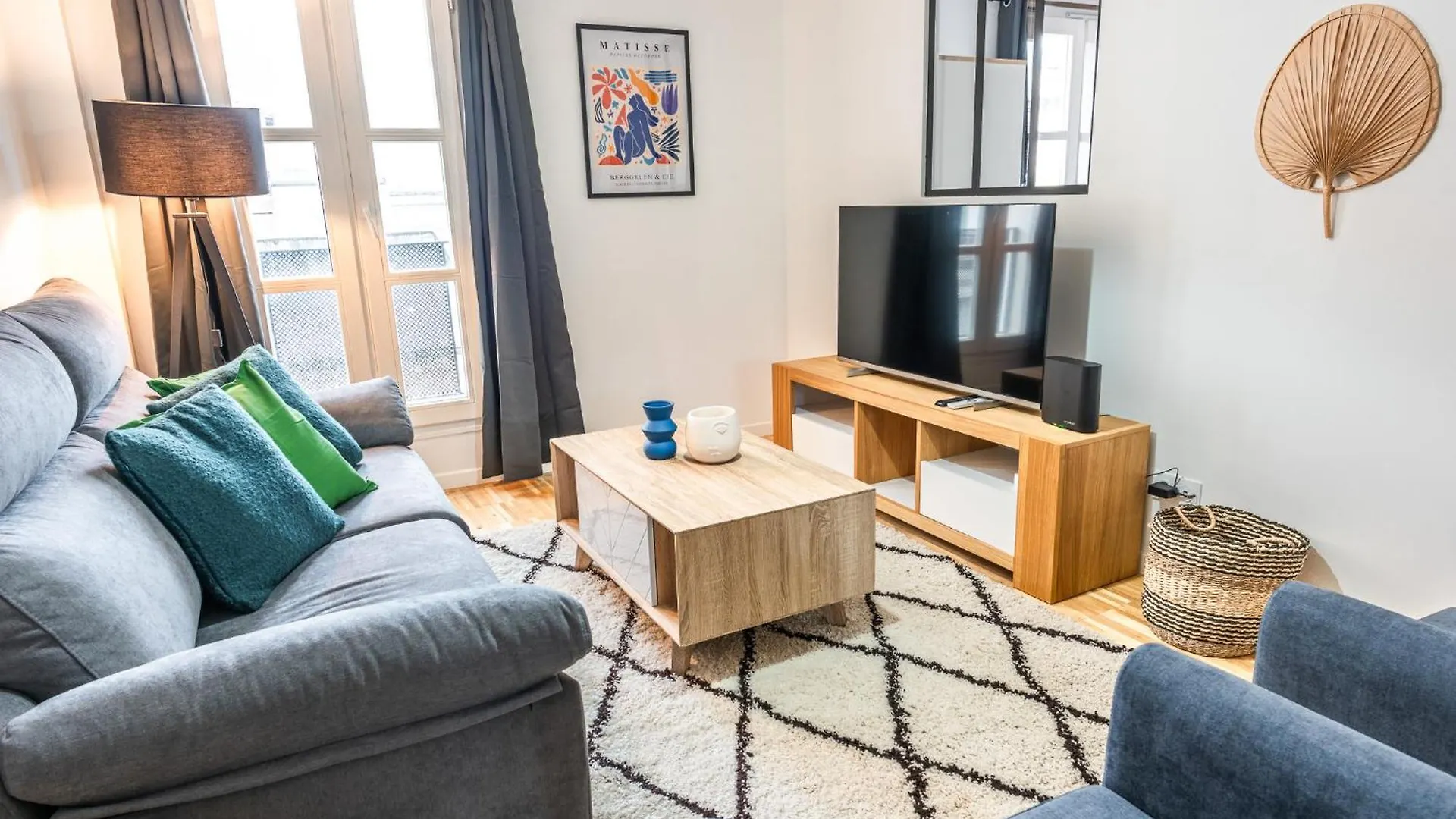 Apartment Design - 6 Guests - Buttes Chaumont Paris